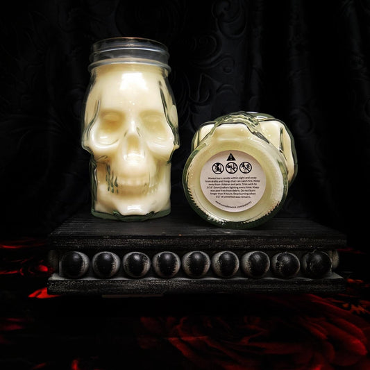 Memento Mori Skull Candle